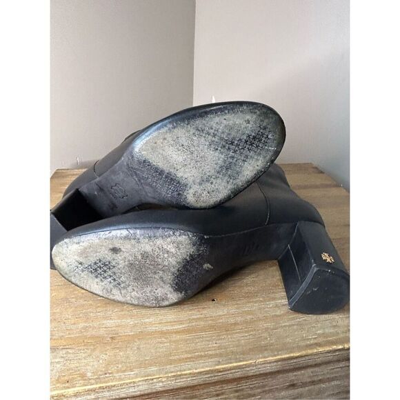 TORY BURCH BROOKE LEATHER ANKLE BOOTS - Picture 9 of 11